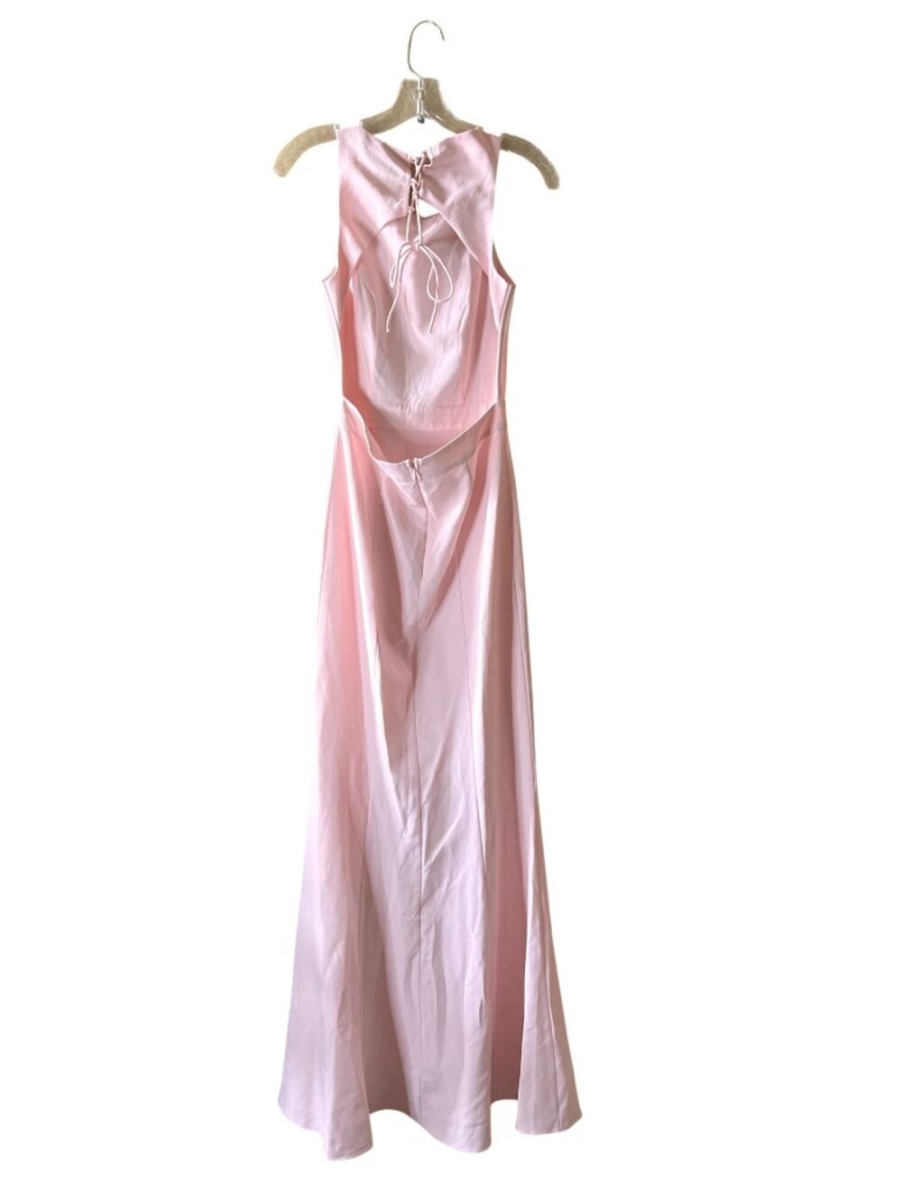 Minuet Pink Maxi Gown With Back Tie & Flowy Silhouette - Picture 2 of 8